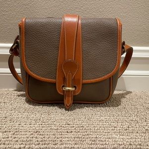 NWOT Dooney & Bourke crossbody bag